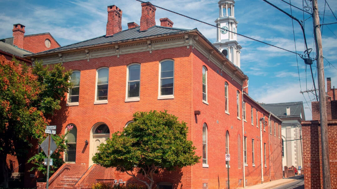 Recovery High School Exterior